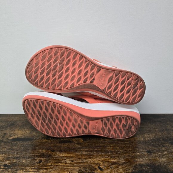 Clarks Cloudsteppers Arla Belle Sport Sandals Soft Coral Fabric Women Size 8.5 - Picture 7 of 7